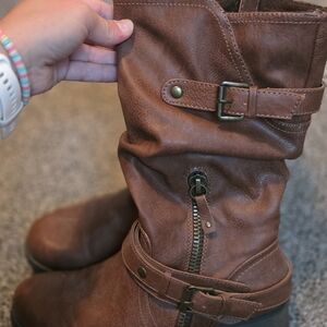 Brown Leather Boots with Buckle and Zipper